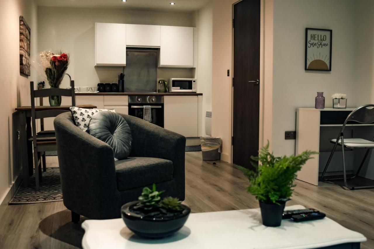 Bv Apartments Conditioning House Bradford Bradford  Bagian luar foto